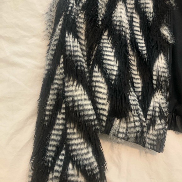 Leith Black and White Faux Fur Jacket - Picture 2 of 2